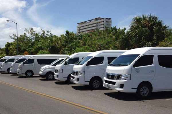 How to Get Cancun Airport Shuttle Service Easily?